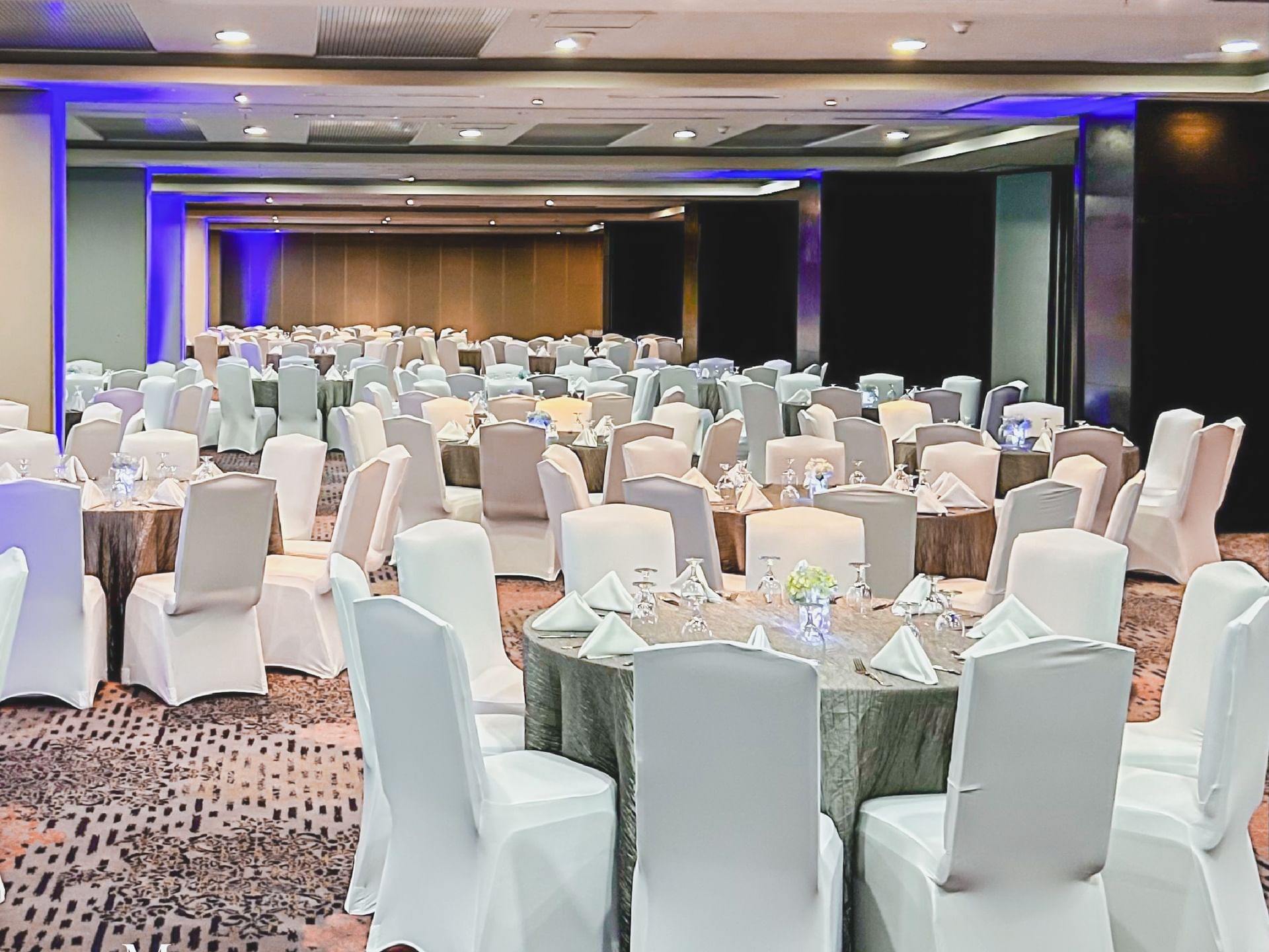 Salón Fania Bien Organizado en el Megapolis Hotel Panamá