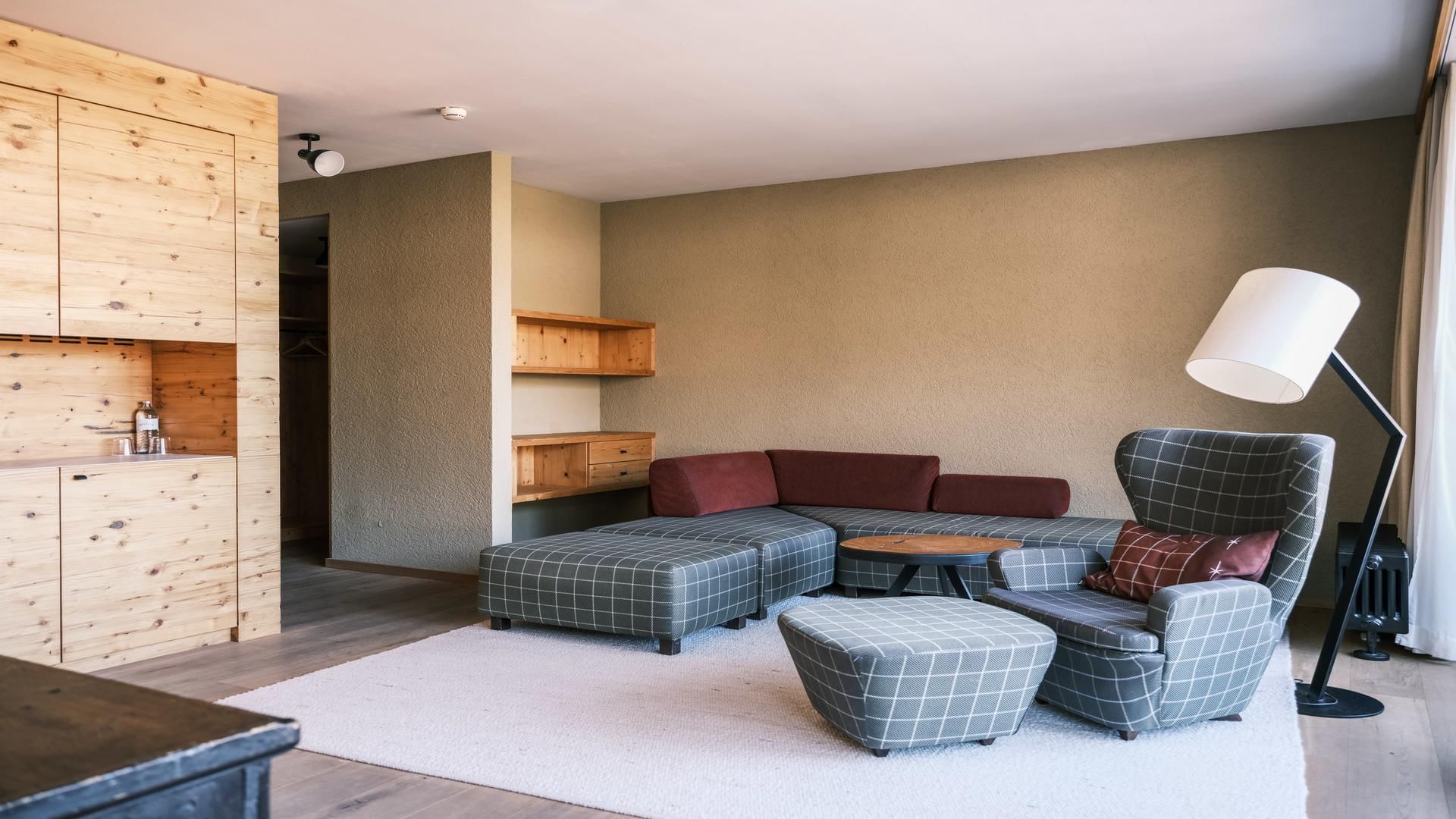 Lounge area, Suite Planai & Hochwurzen at Falkensteiner Hotels