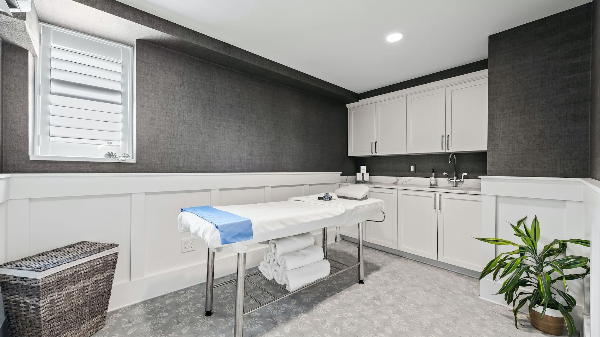 The Spalon in Avalon, NJ for Bridal Party Hair & Makeup