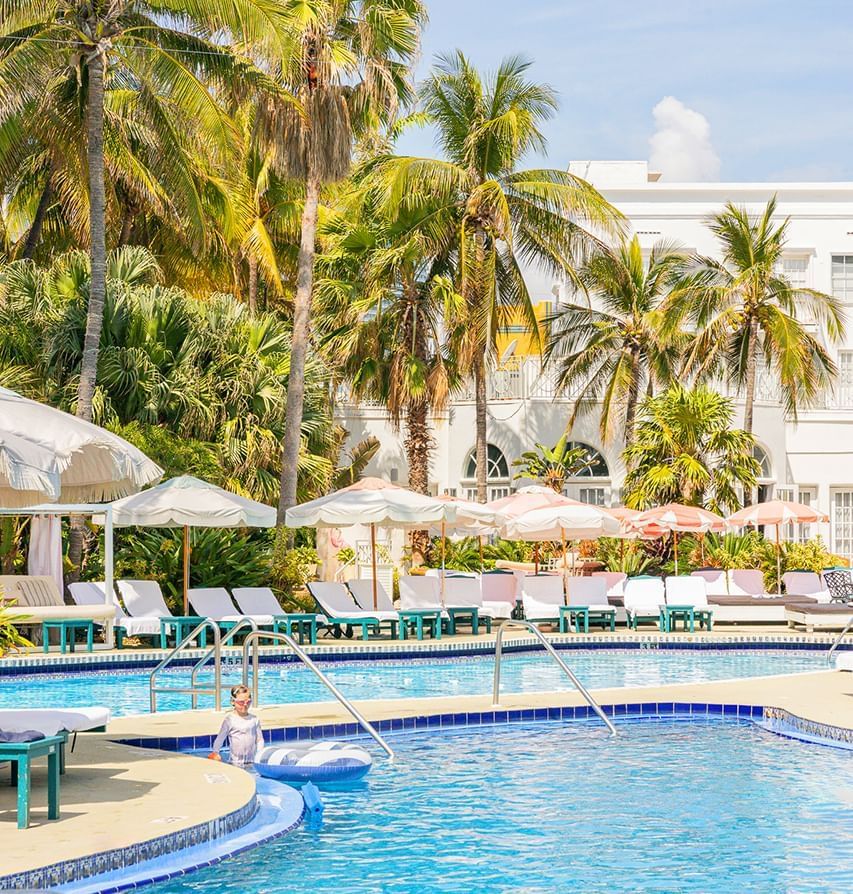 Oceanfront Hotels South Beach Miami | Savoy Hotel South Beach