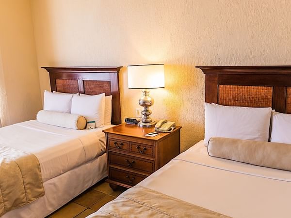 Elite Ocean View Room with two beds at Pierre Mundo Imperial