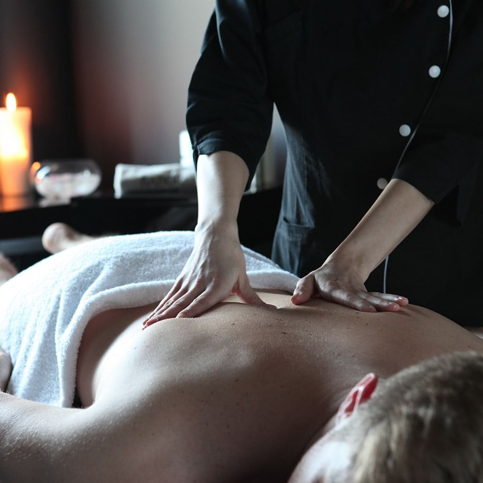 Acquapura tailormade massage session at Falkensteiner Hotels