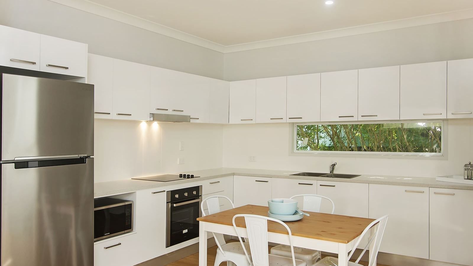 UniLodge Twelfth Avenue_Kitchen and Dining