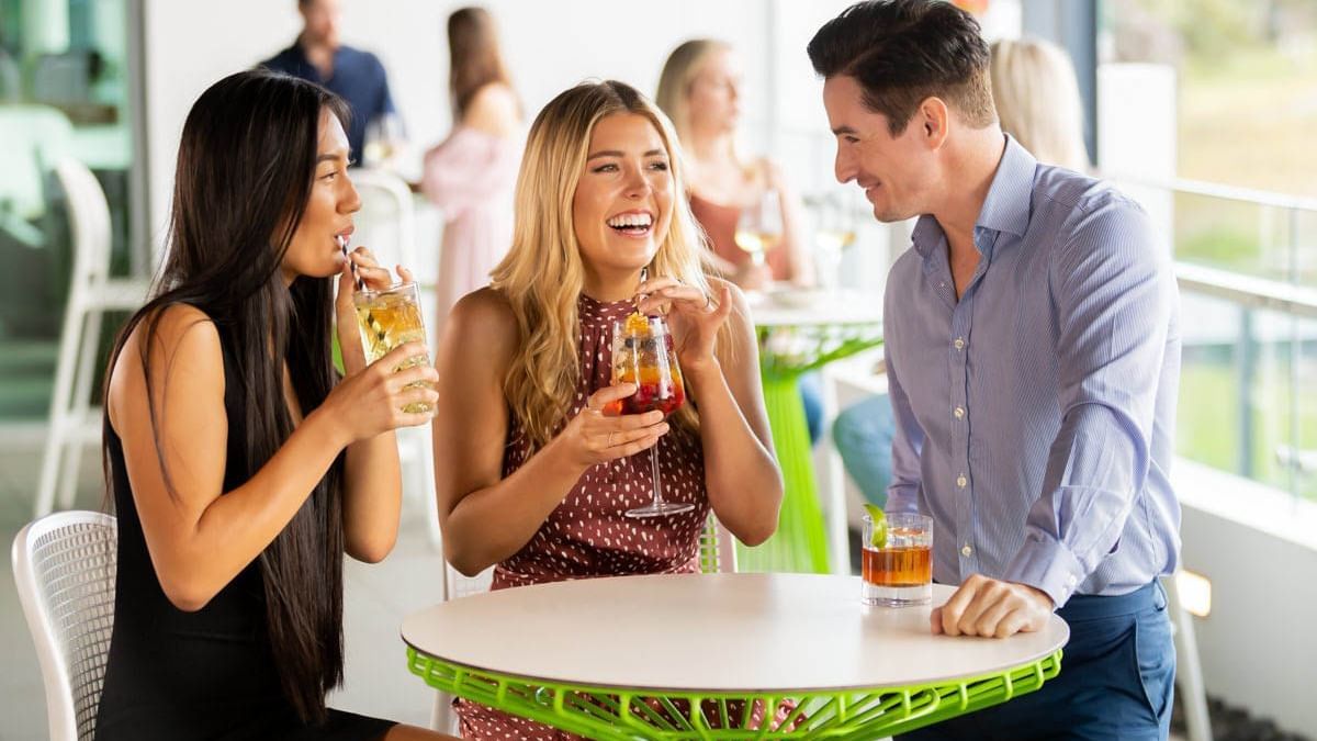 Shallows Bar at Pullman Magenta Shores Resort