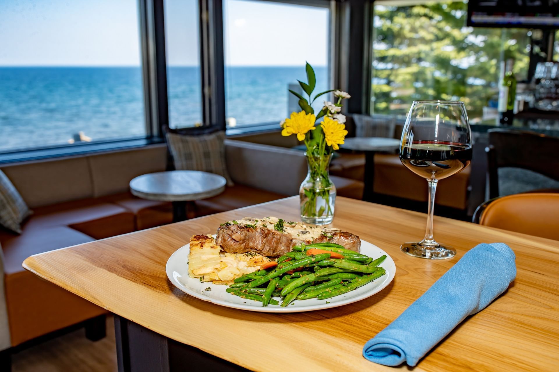 A Culinary Guide To Bluefin Bay: Delectable Dining Options