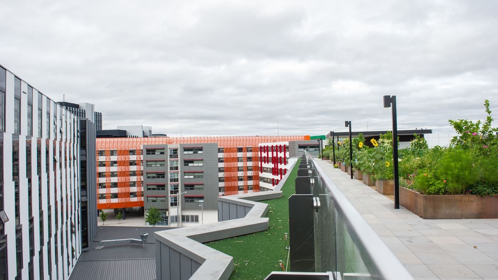 UniLodge @ ANU – Lena Karmel Lodge_Rooftop Garden