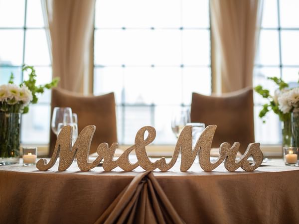 Mr & Mrs sign on the table at a wedding in Warwick Allerton