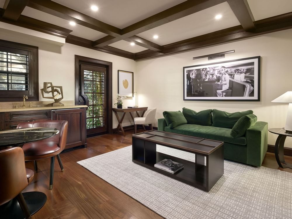 The living area of Luxury 2 Bedroom Suite at Brazilian Court