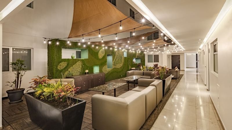 Lobby area with greeny interior at Gamma Puebla Señorial Centro