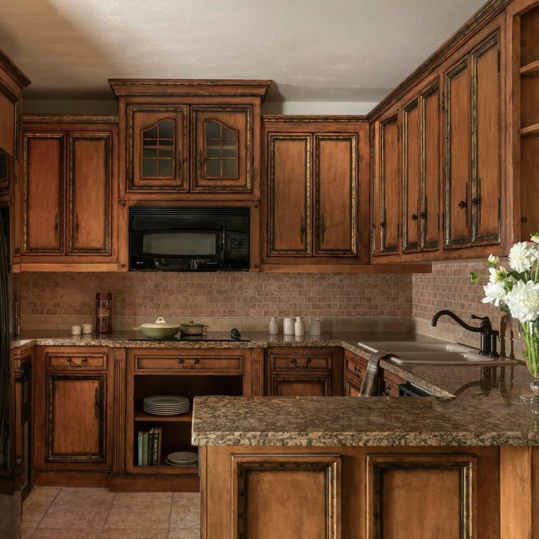 One-Bedroom King Suite with Pool View Balcony