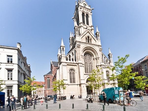 La vue extérieure du Chatelain près de l'Hôtel Brussels