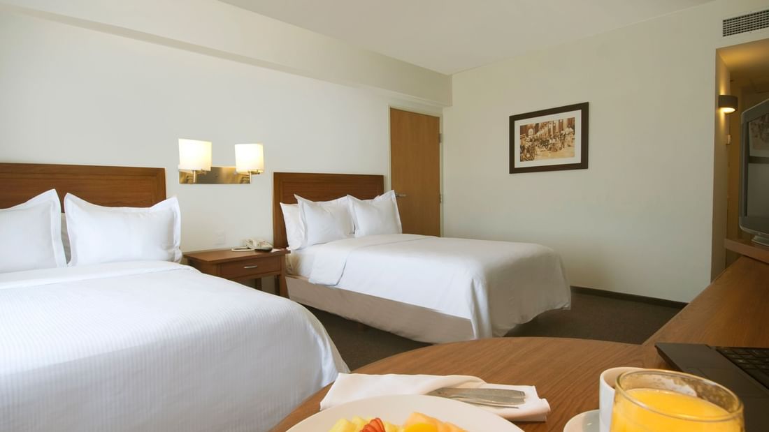 Beds & breakfast in Superior Room 2 Double at Fiesta Inn