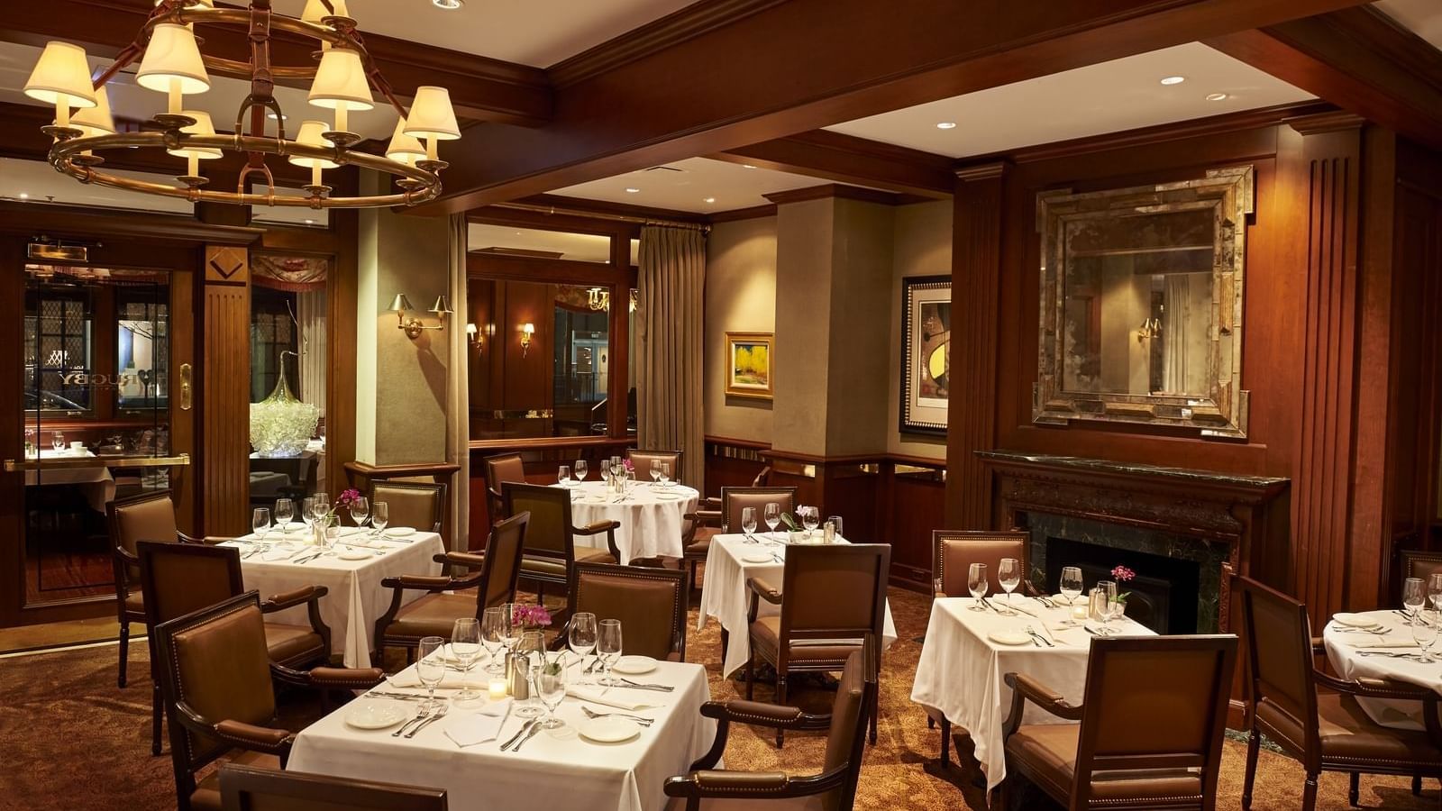 Table arrangement in a restaurant at The Townsend Hotel