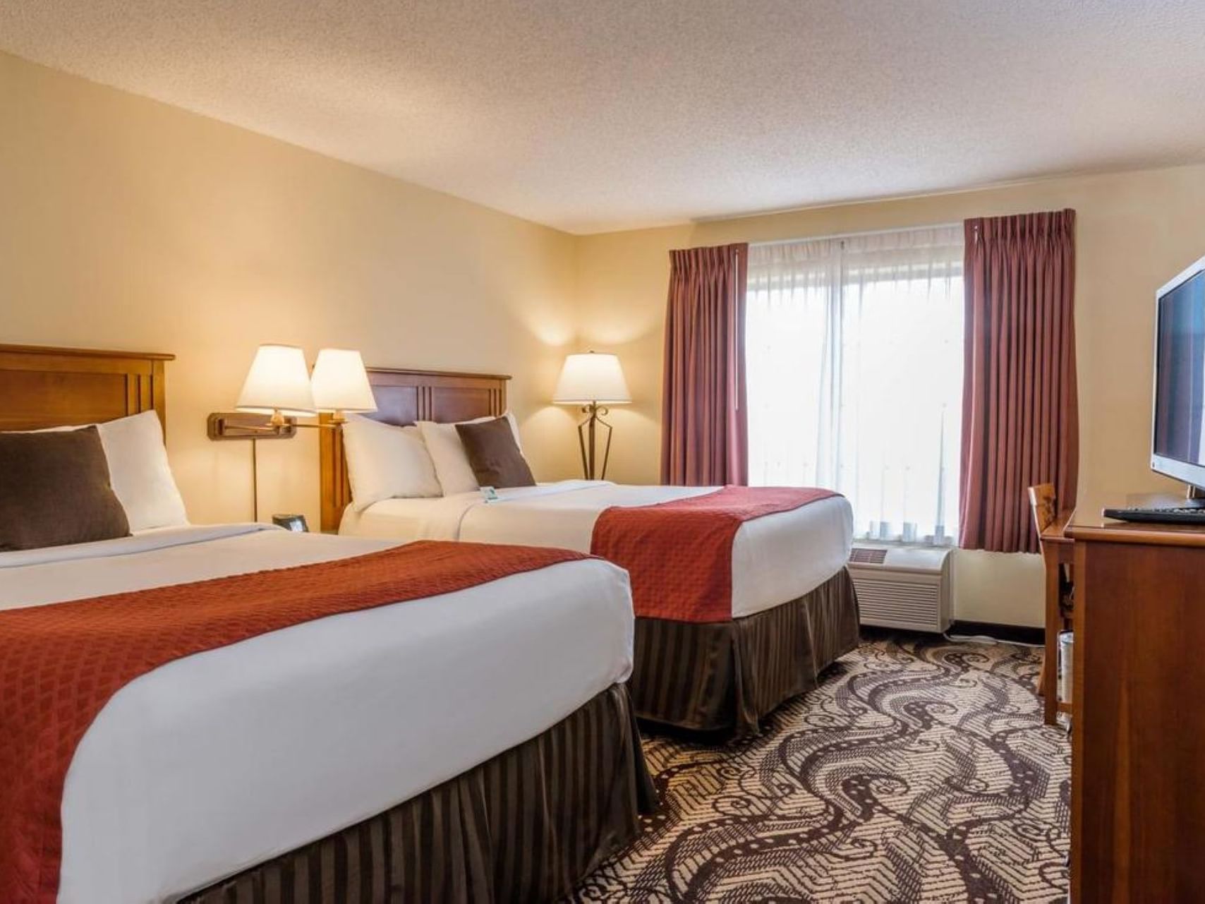 Deluxe Double Queen Room at Elegante Lodge & Resort Ruidoso