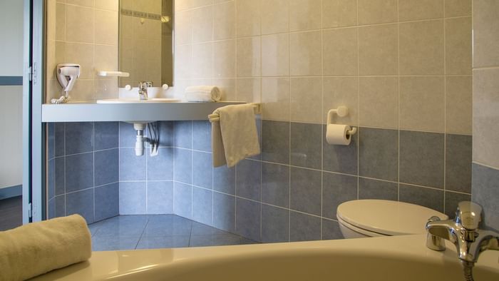 Interior of the bathroom at Le Clos de I'Orgerie Hotel