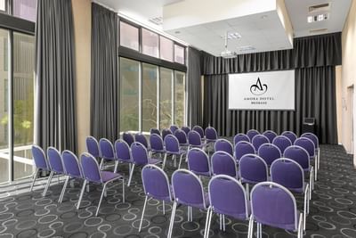 Meeting_Room_4