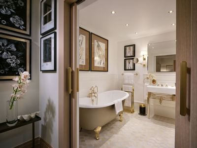 King Junior Suite Bathroom at Patrick Hellman Schlosshotel