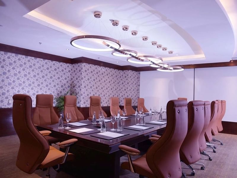 Boardroom set-up in Pearl meeting room at Warwick Al Khobar