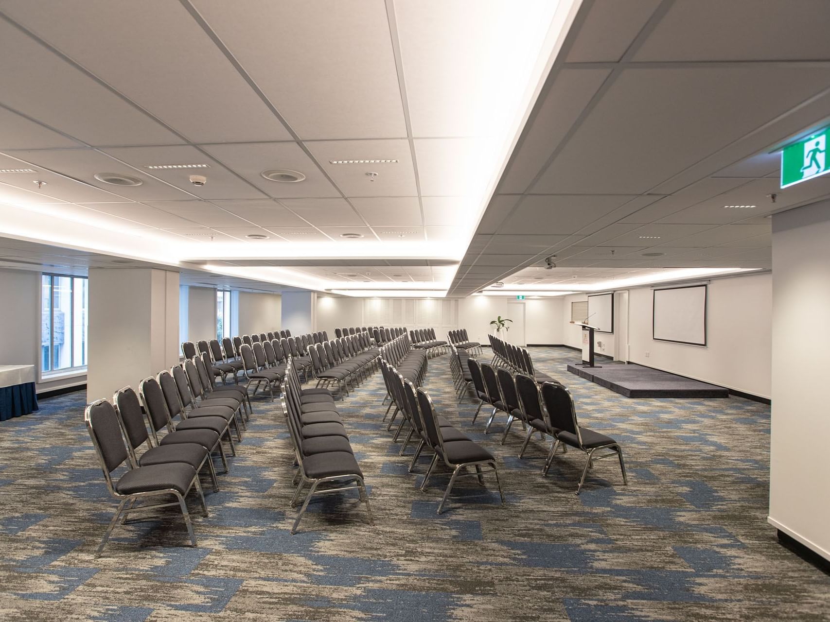 Theater chair arrangement in Chancellor 1 at James Cook Grand Chancellor