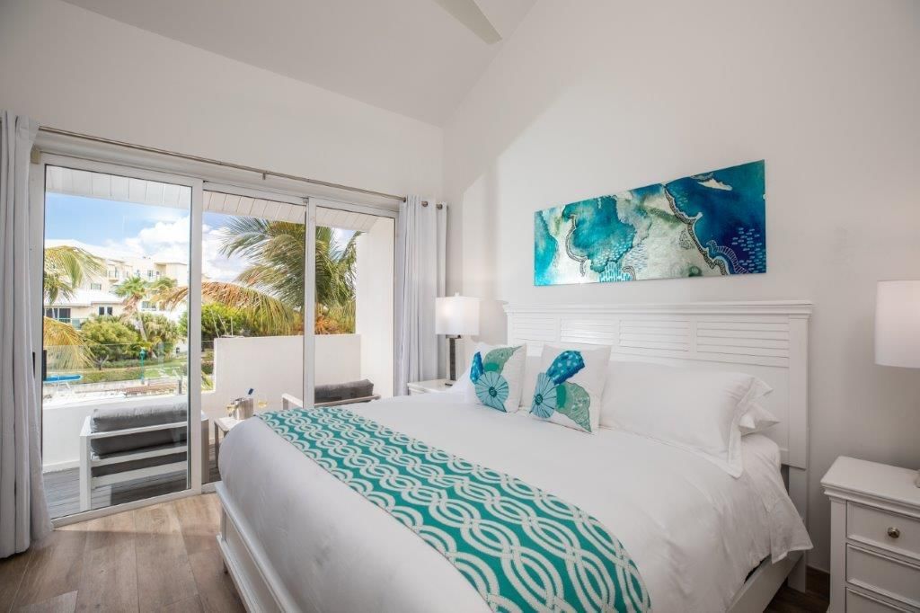 Condo Deluxe | Zenza Hotel Accommodations
