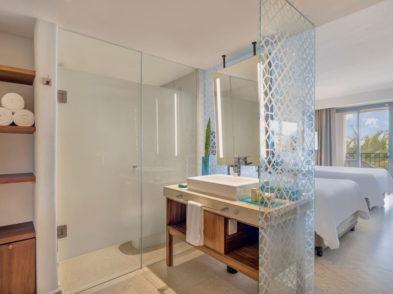 Club Premium Ocean Front at Fiesta Americana