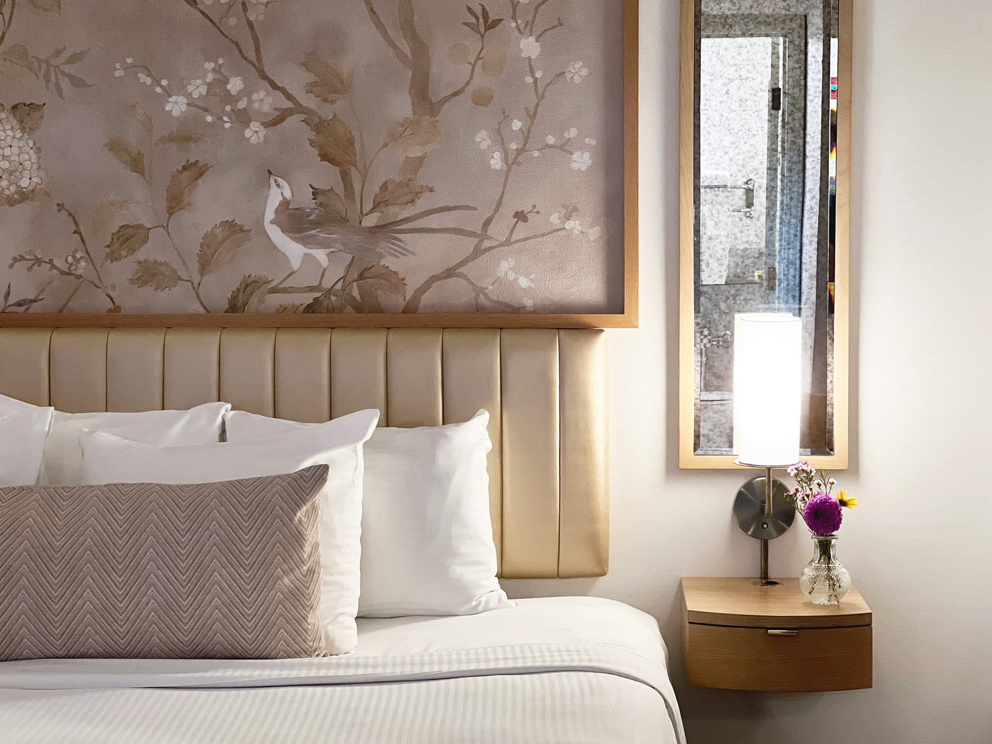 Accessible Standard Room at Warwick Allerton Chicago