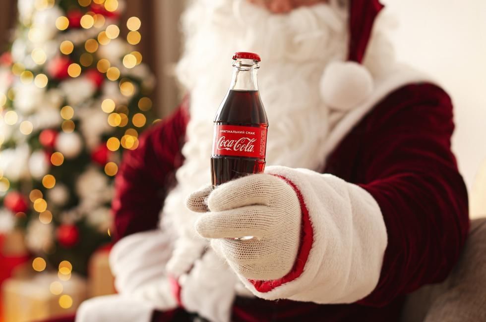 santa holding coca cola