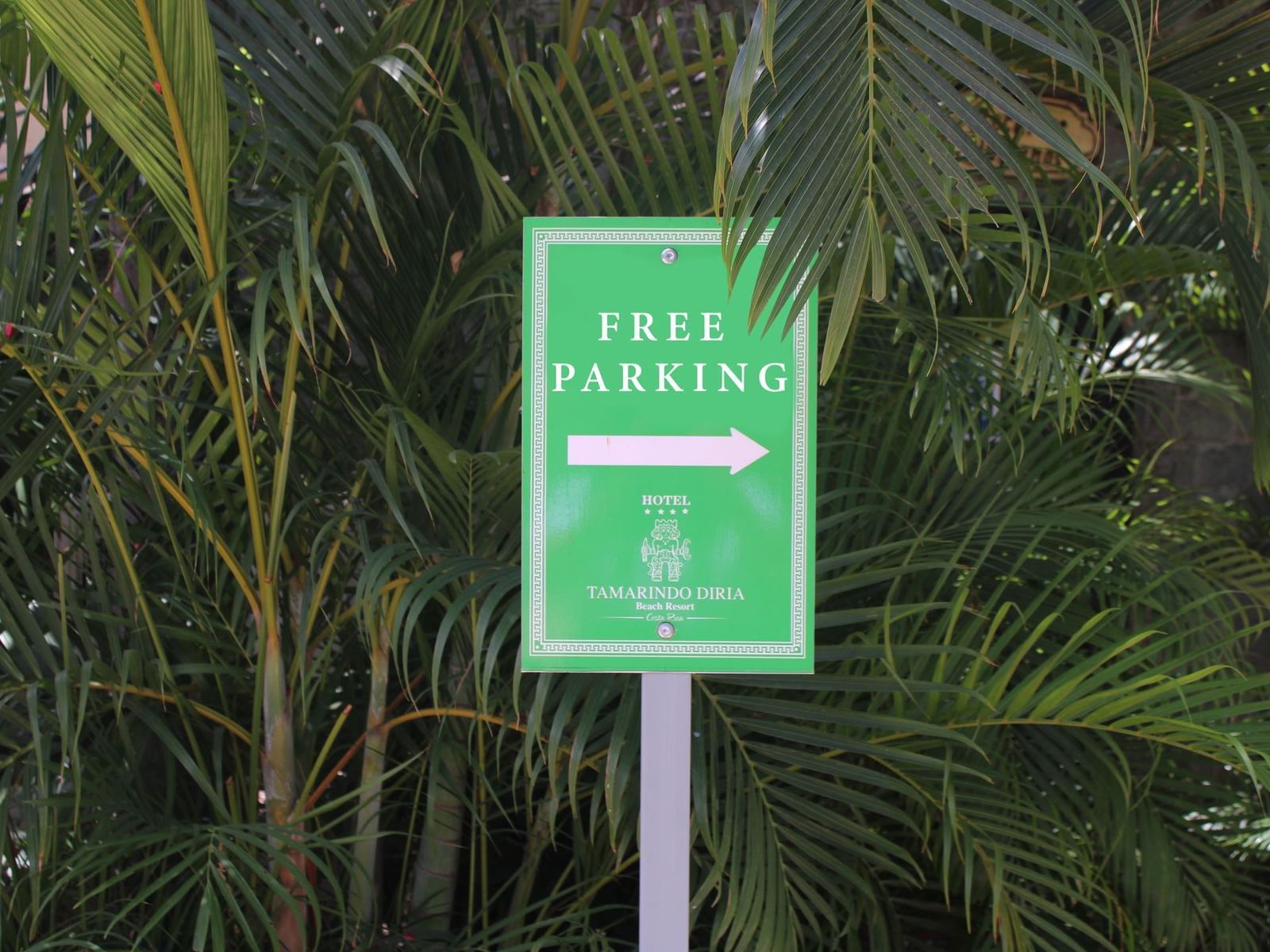 Free Parking at Jardín del Edén Boutique Hotel