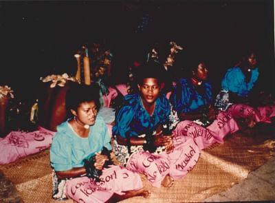 Meke 1990's