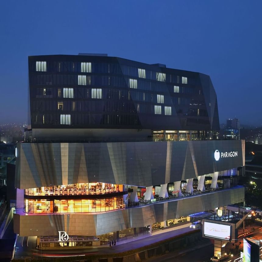 Exterior view of PO Hotel Semarang near LK Pandanaran Hotel & Serviced Apartments