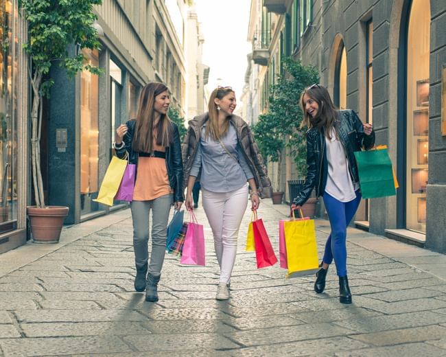 Festa della donna shopping Milano