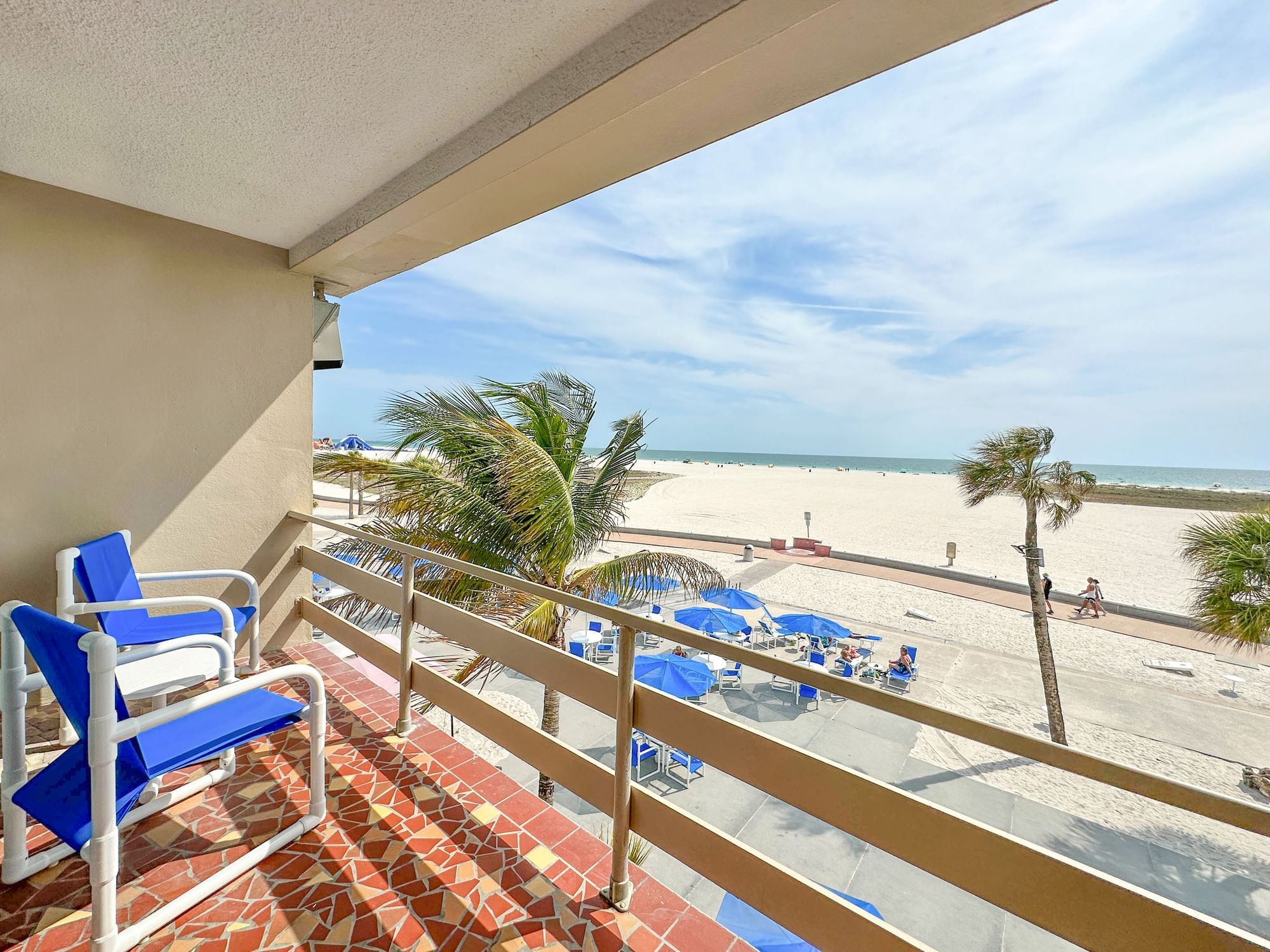 Gulf Front View with Private Balcony, Thunderbird Beach Resort