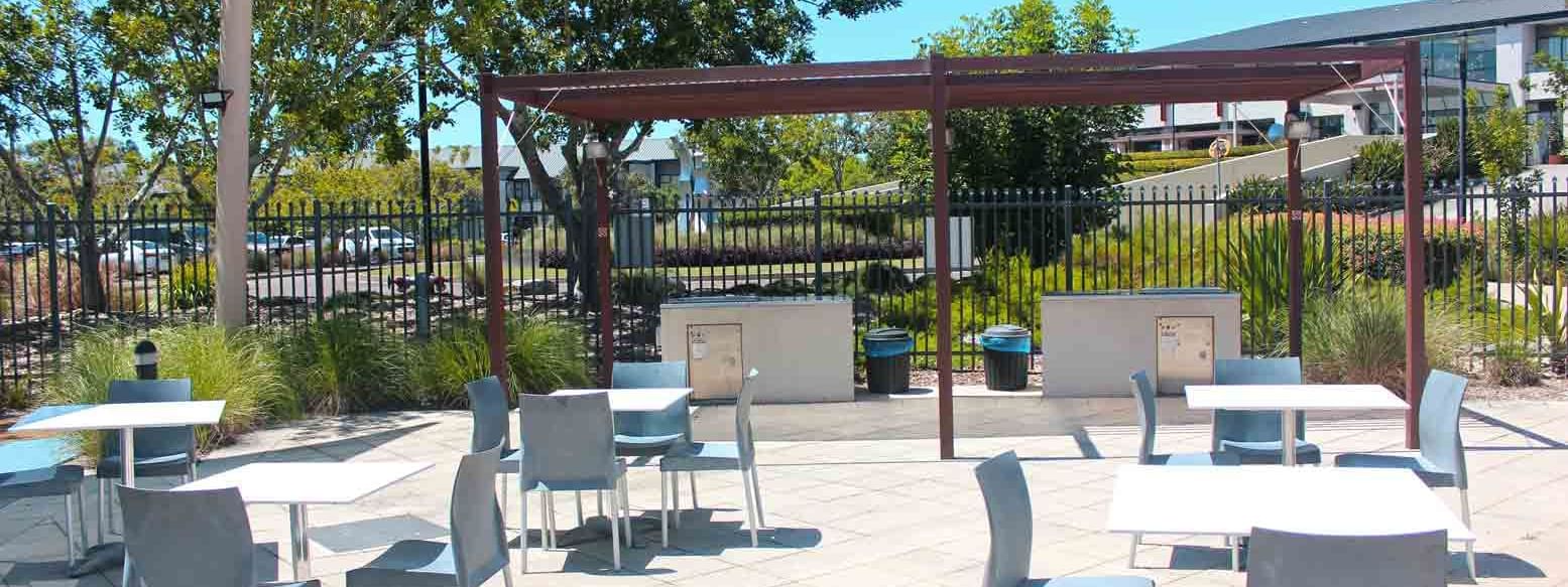Sunny BBQ area for families to enjoy in Wyong