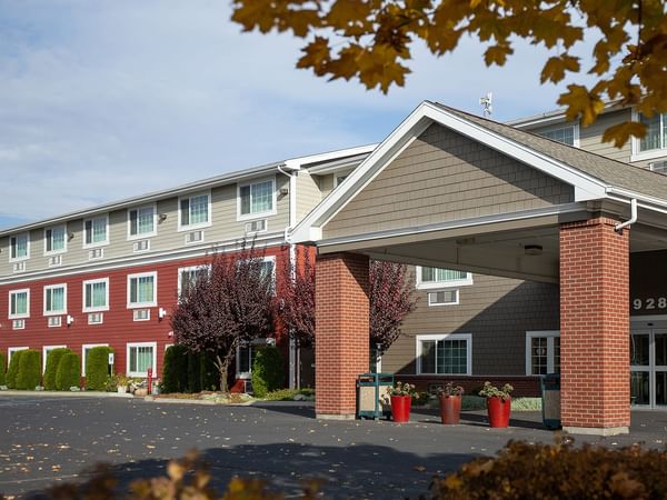 - Exterior of Coast Hilltop Inn