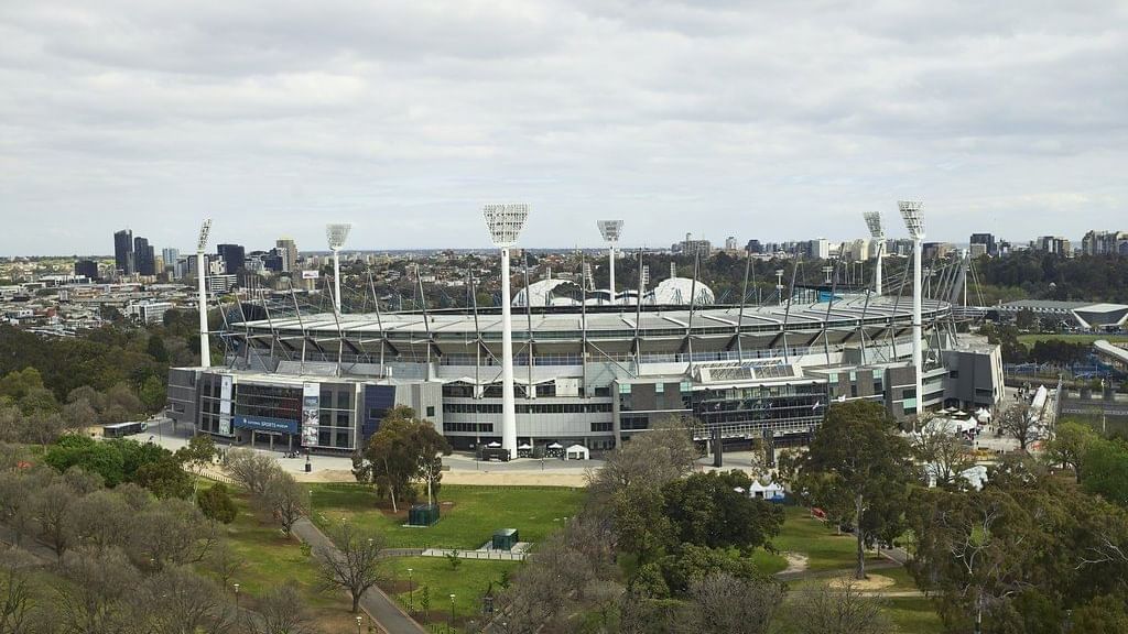 Exterior view of the pullman melbourne on the park