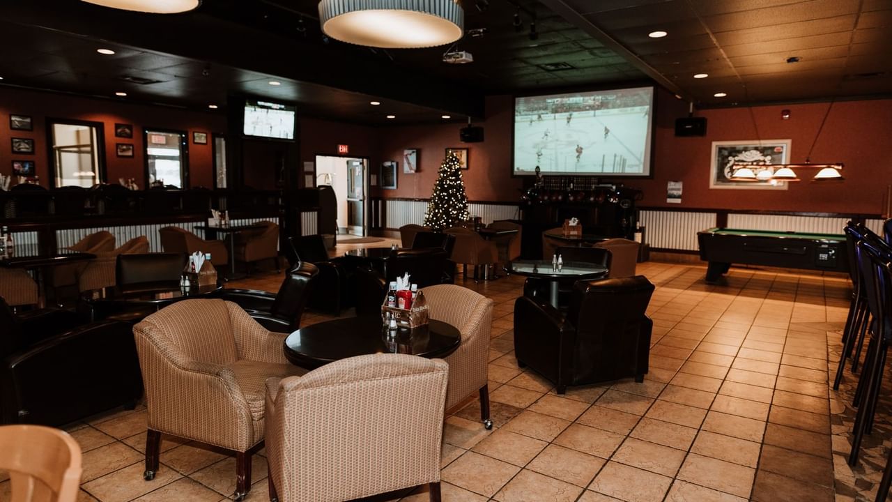 Lounge chairs and bar