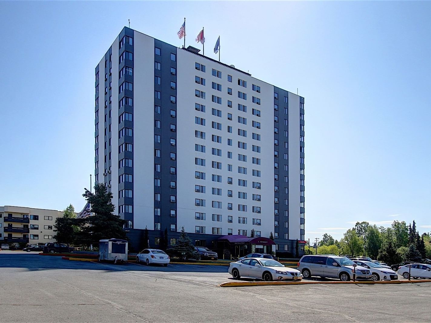 Downtown Anchorage Hotel | Inlet Tower Hotel & Suites