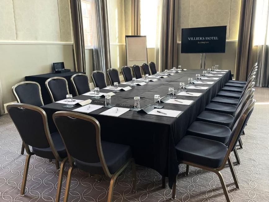 Constables chamber meeting room at Villiers Hotel in Buckingham