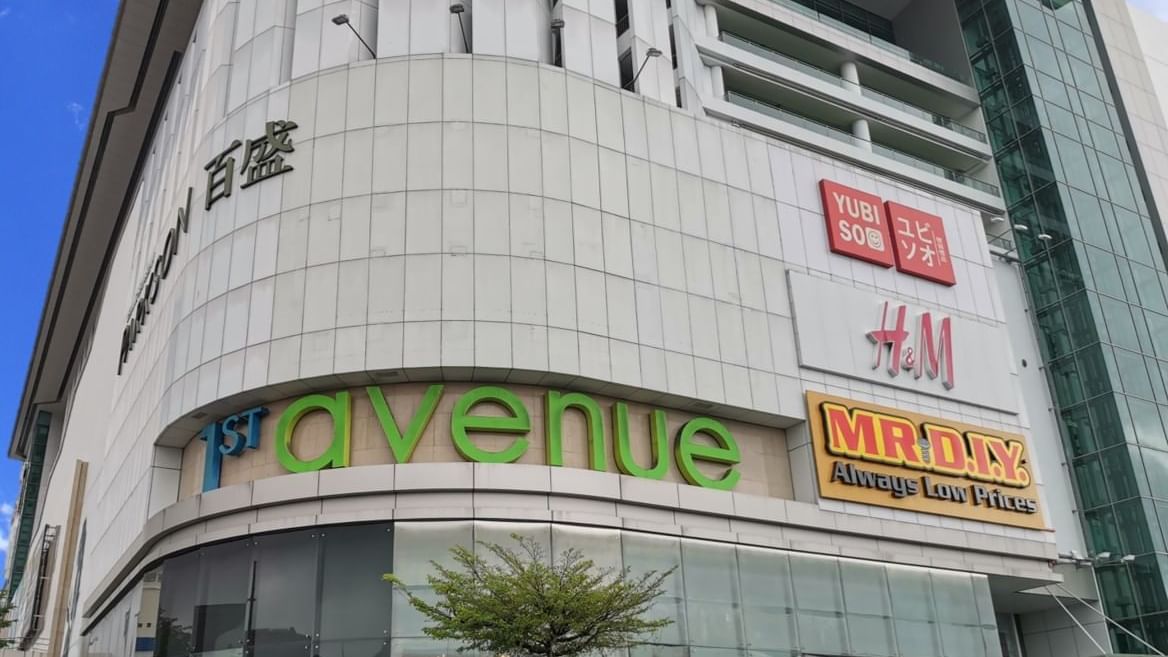 Exterior view of 1st Avenue Mall in George Town near Sunway Hotel Georgetown
