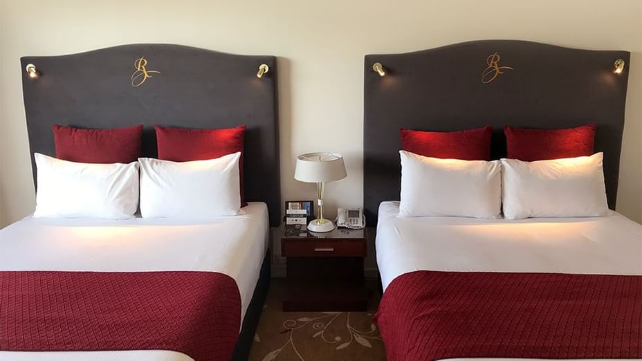 Deluxe City View Twin Royal on the Park Brisbane