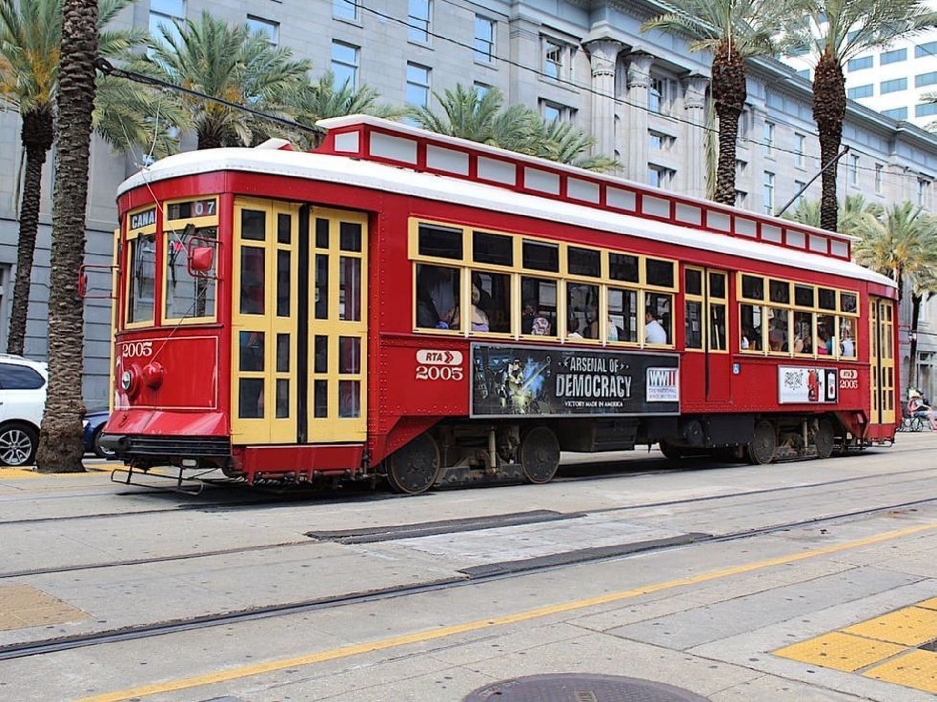 St. Charles Canal Streetcar near French Quarter Guesthouses