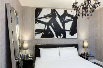 Deluxe Rooms at Square Hotel New York