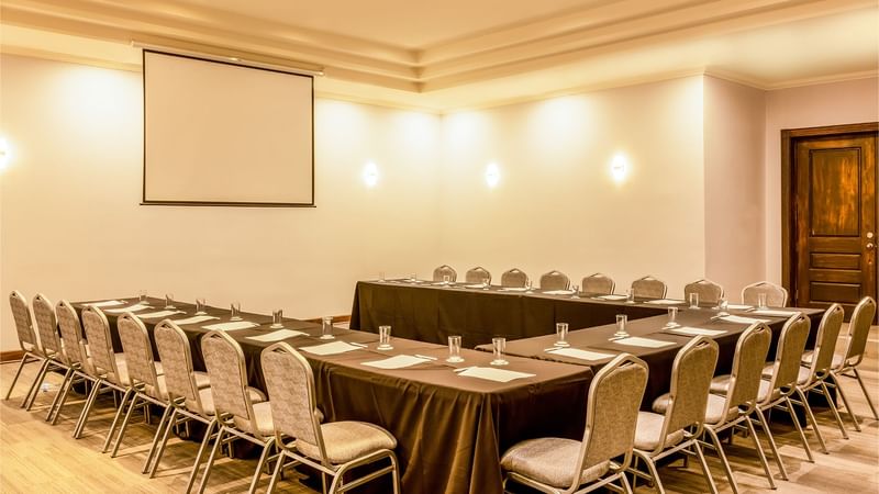 U-style meeting table set up at Gamma Ciudad Jurez