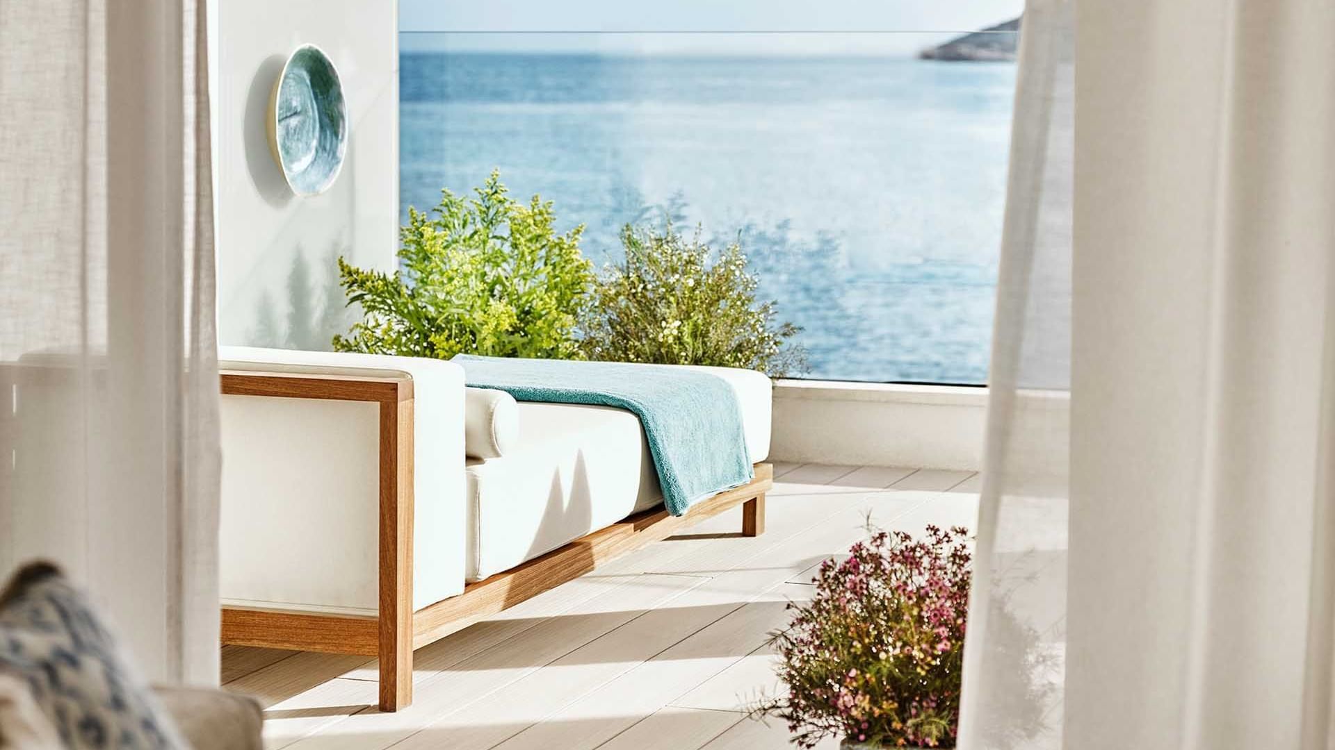 Conde Nast Traveller includes Nobu Hotel Ibiza Bay among “The best hotels in Ibiza”