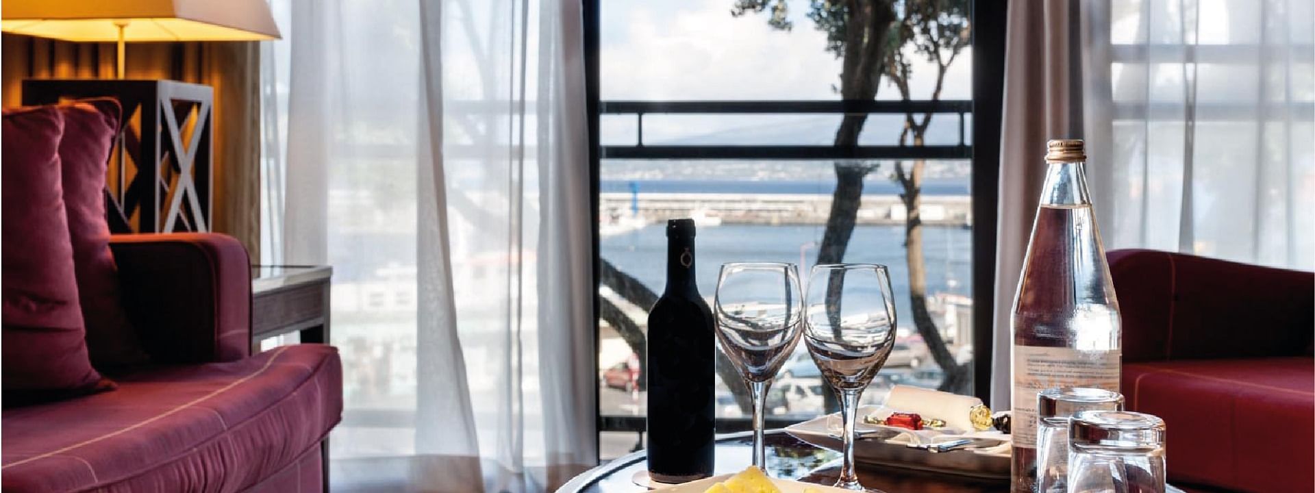 Romance & Tasting Moments