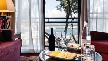 Romance & Tasting Moments