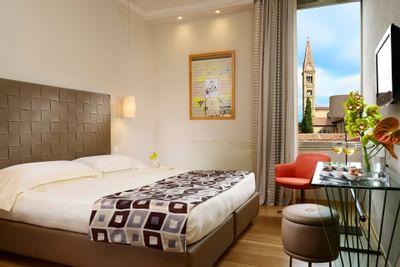 City view Bedroom at Grand Hotel Minerva
