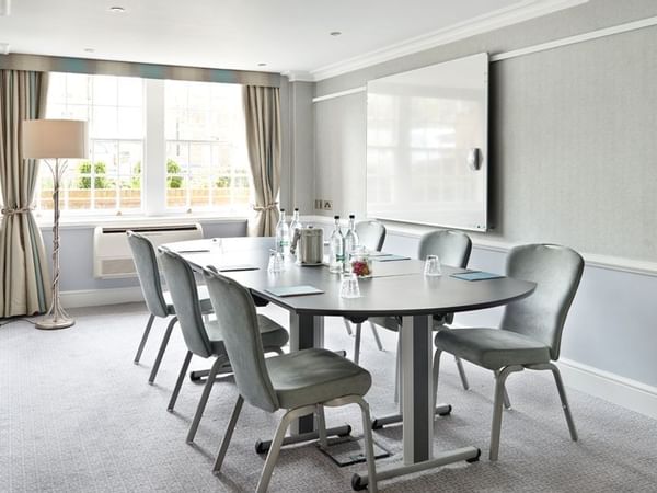 Interior of a meeting room at Richmond Hill Hotel