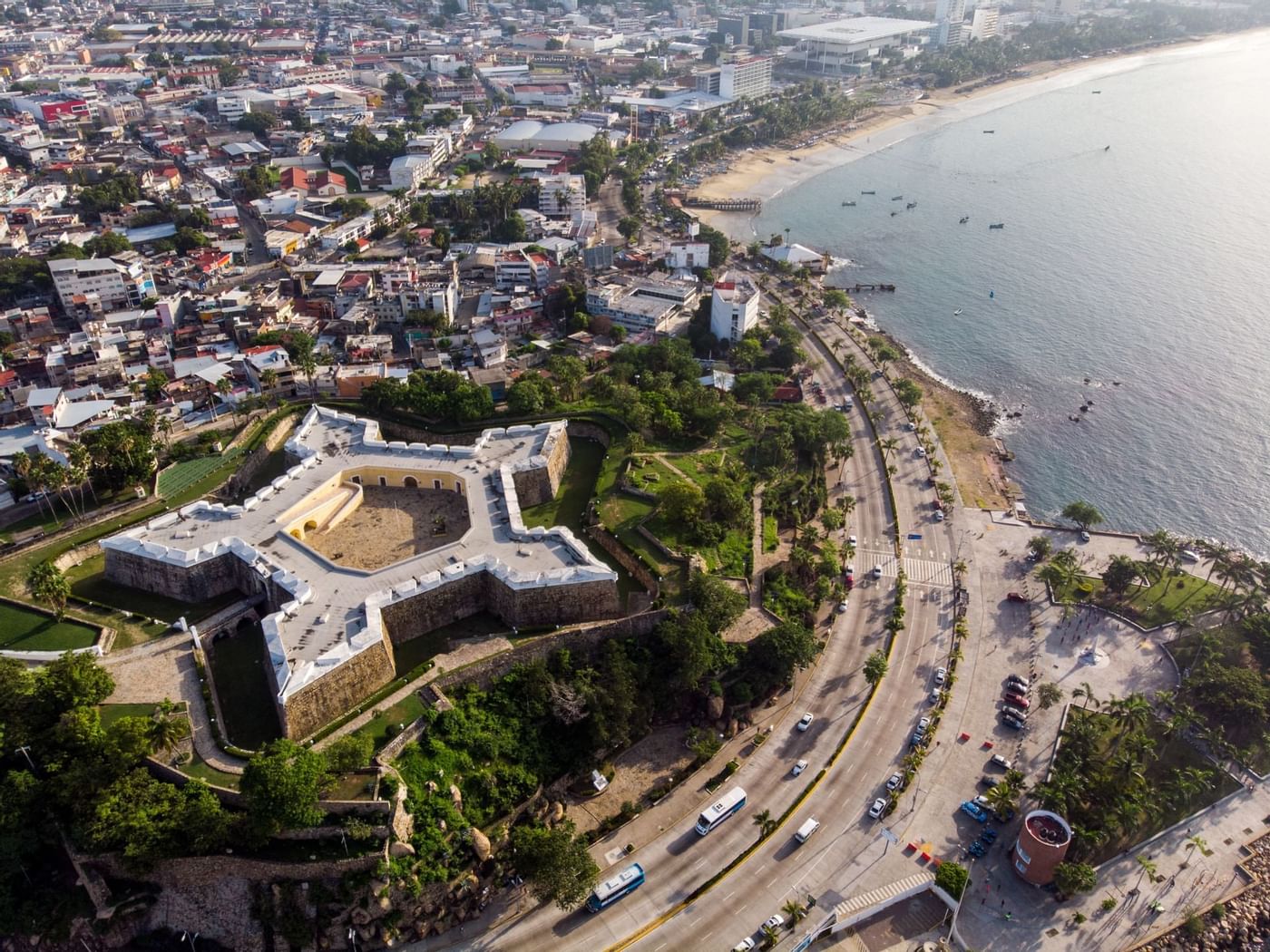 Vista aérea del Museo del Pentágono cerca de Grand Fiesta Americana