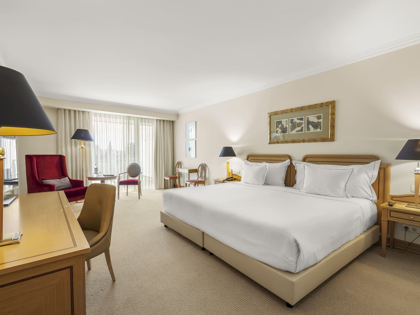 Superior Room at Hotel Cascais Miragem Health & Spa in Cascais.